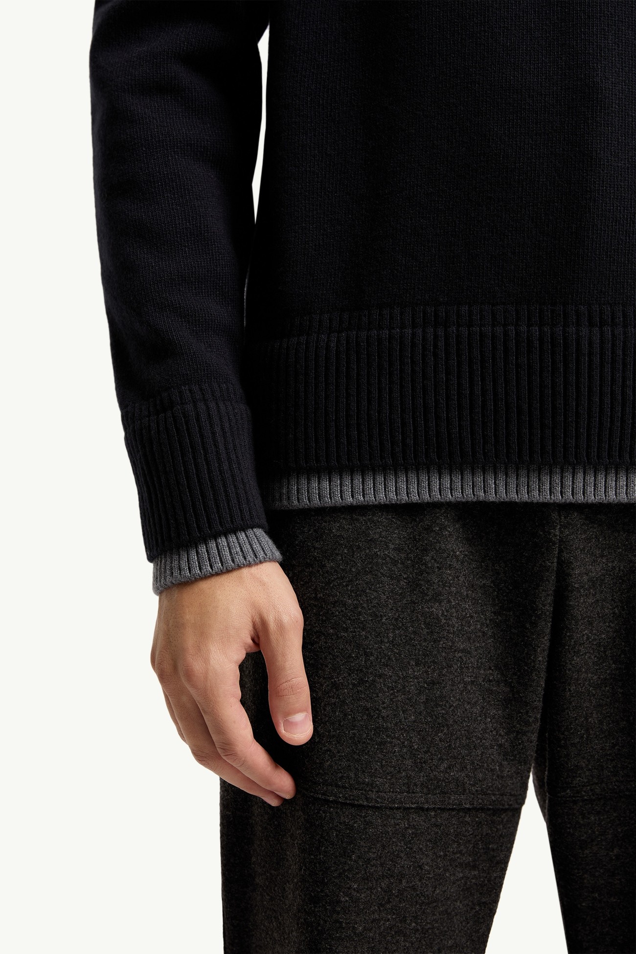 Leather Logo Wool & Cashmere Blend Jumper Men Navy Blue Moncler 5