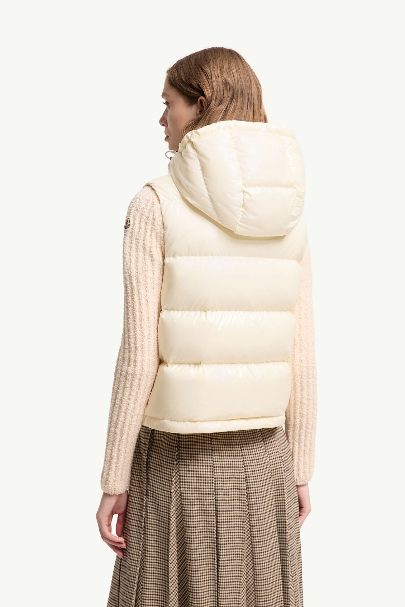 Doudoune courte sans manches en nylon Niverolle Femmes Blanc Ivoire Moncler 4