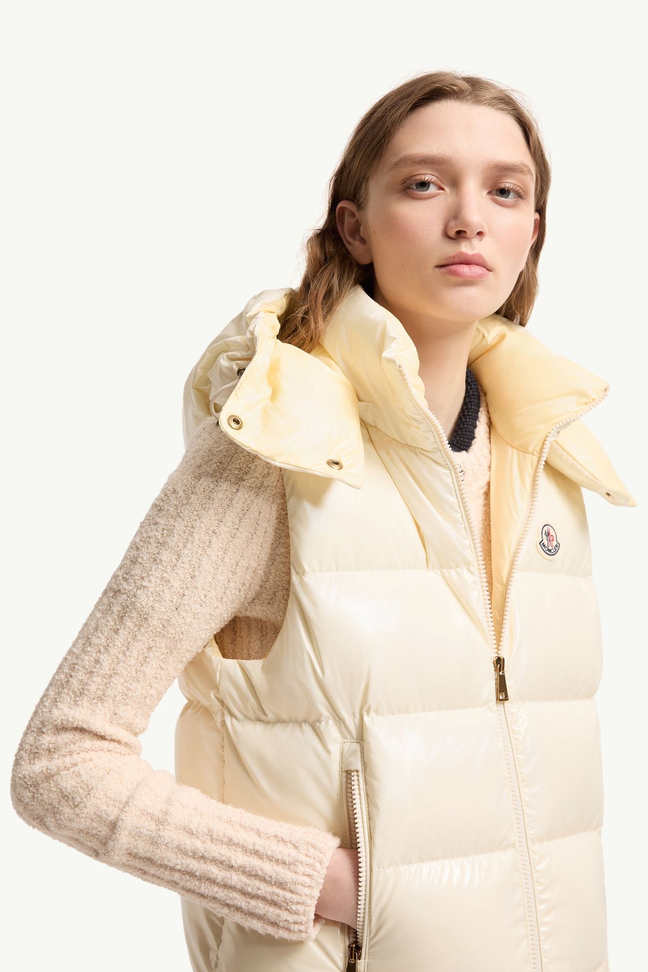 Gilet imbottito in piuma corto Niverolle in nylon Donna Bianco Avorio Moncler 5