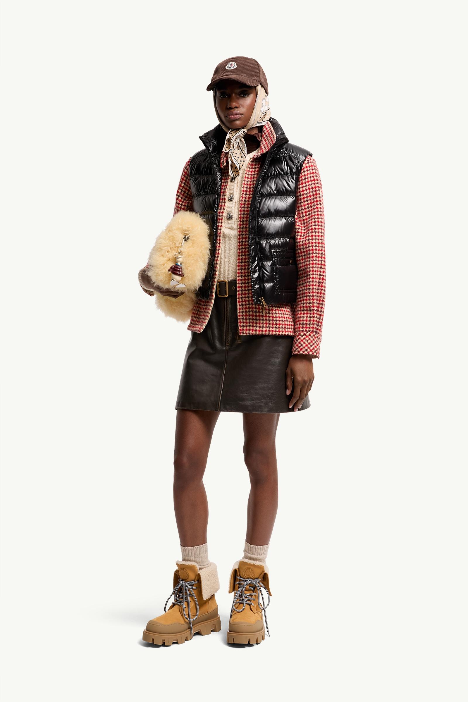 Black Frelon Down Vest - Vests for Women | Moncler US