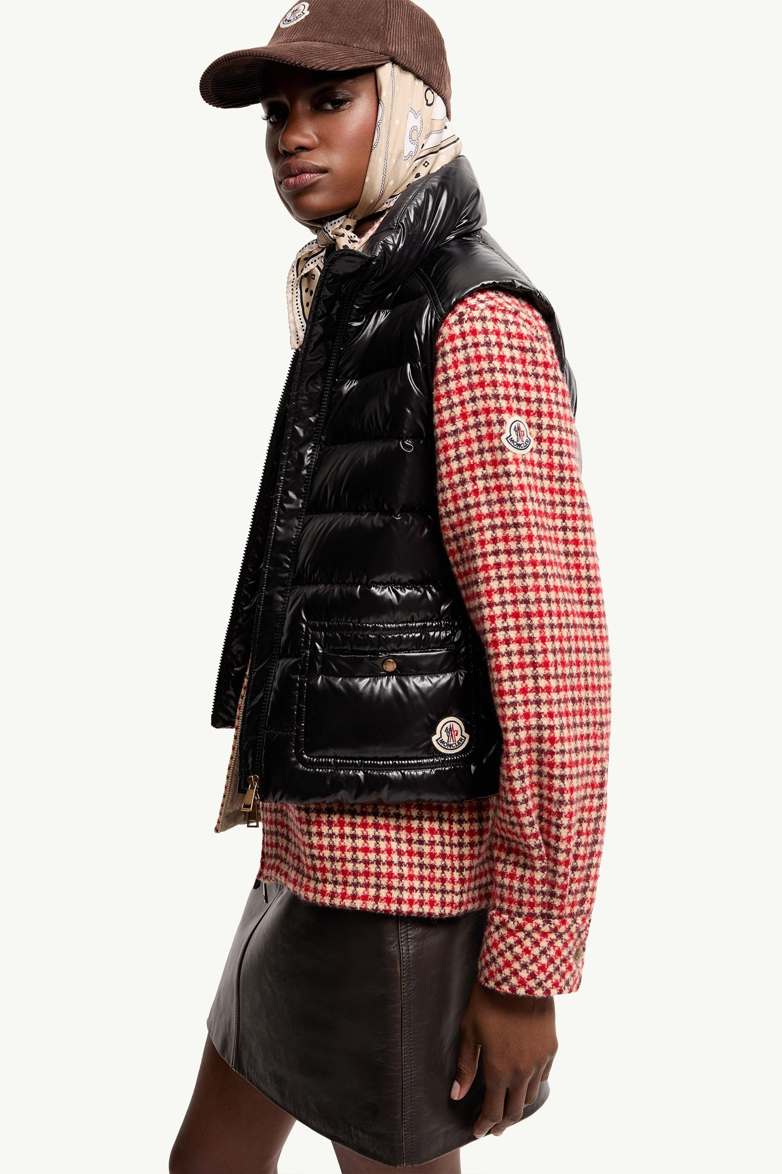 Black Frelon Down Vest - Vests for Women | Moncler US