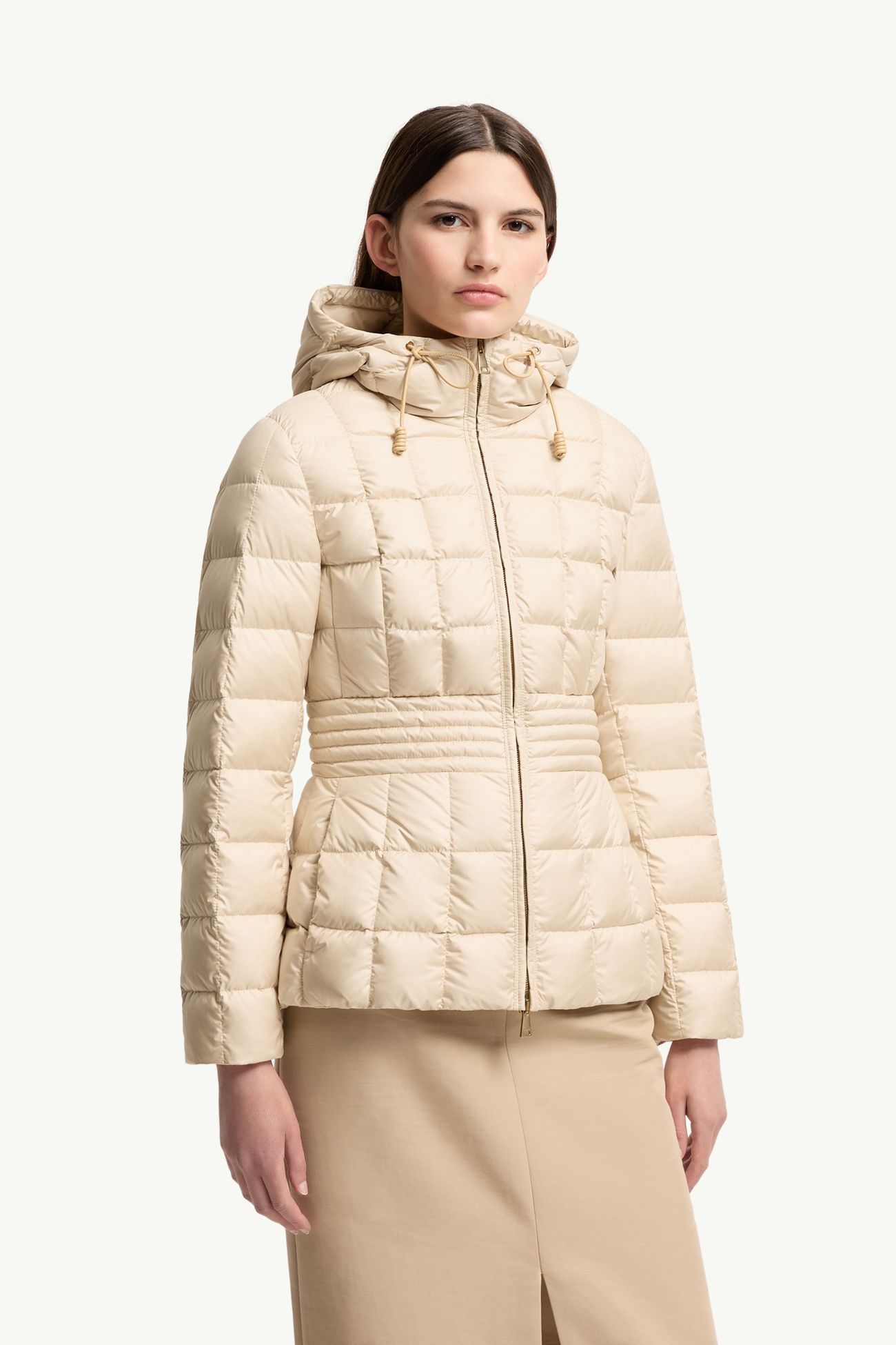 Engoulevent ショートダウンジャケット レディース ライトベージュ Moncler 3