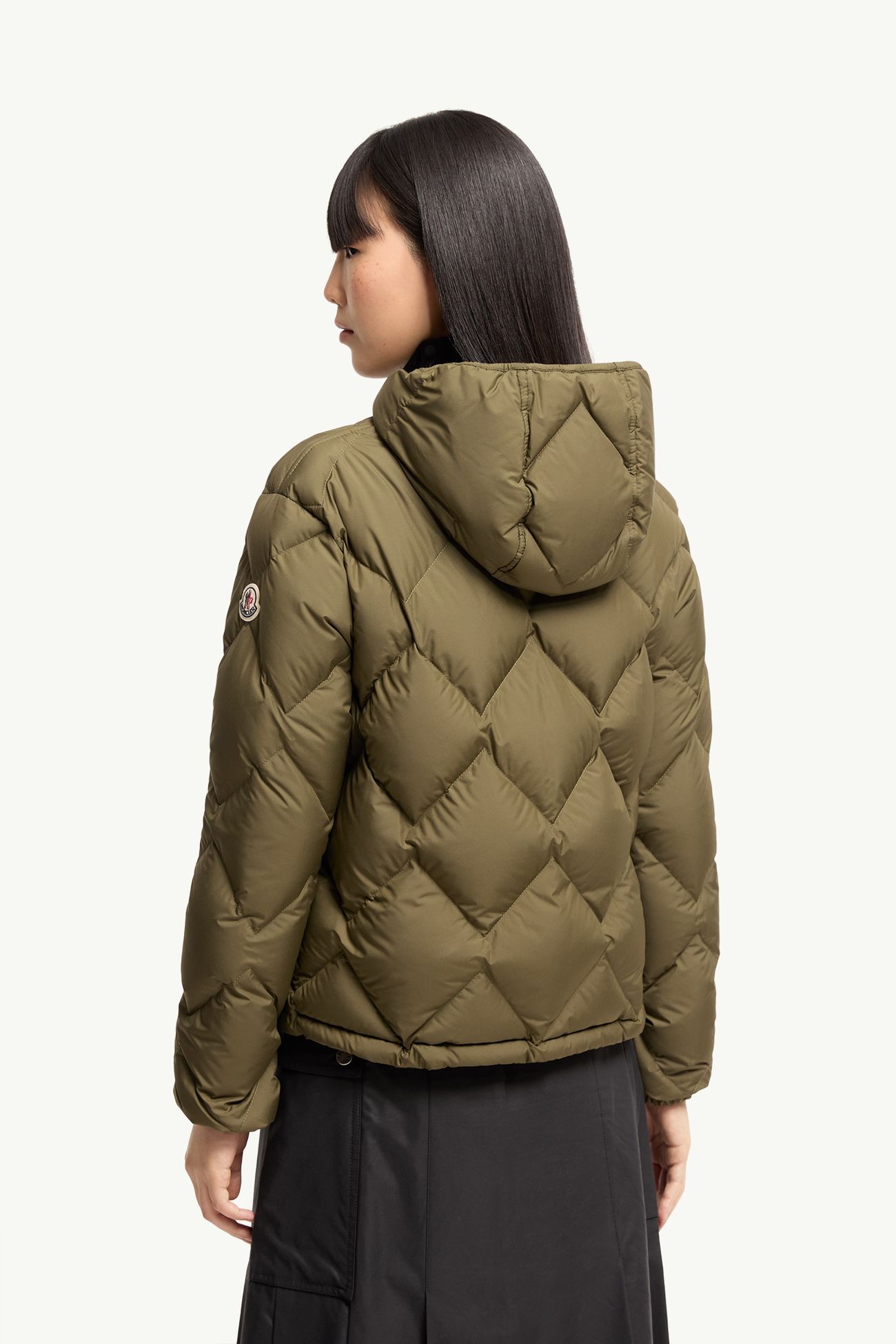 Arvouinne連帽三角形絎縫短身羽絨外套 女士 橄欖綠色 Moncler 4