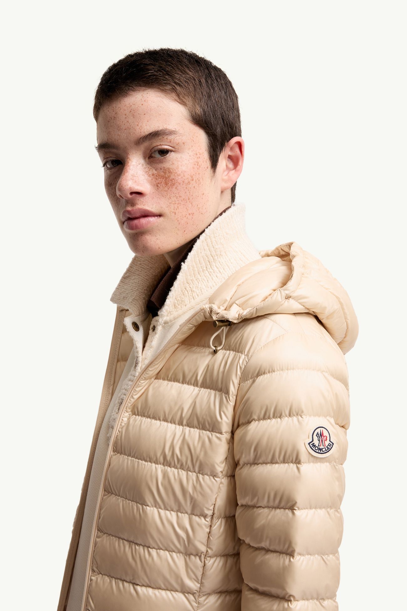 Igelhood kurze Daunenjacke aus Longue Saison Damen Hellbeige Moncler 1