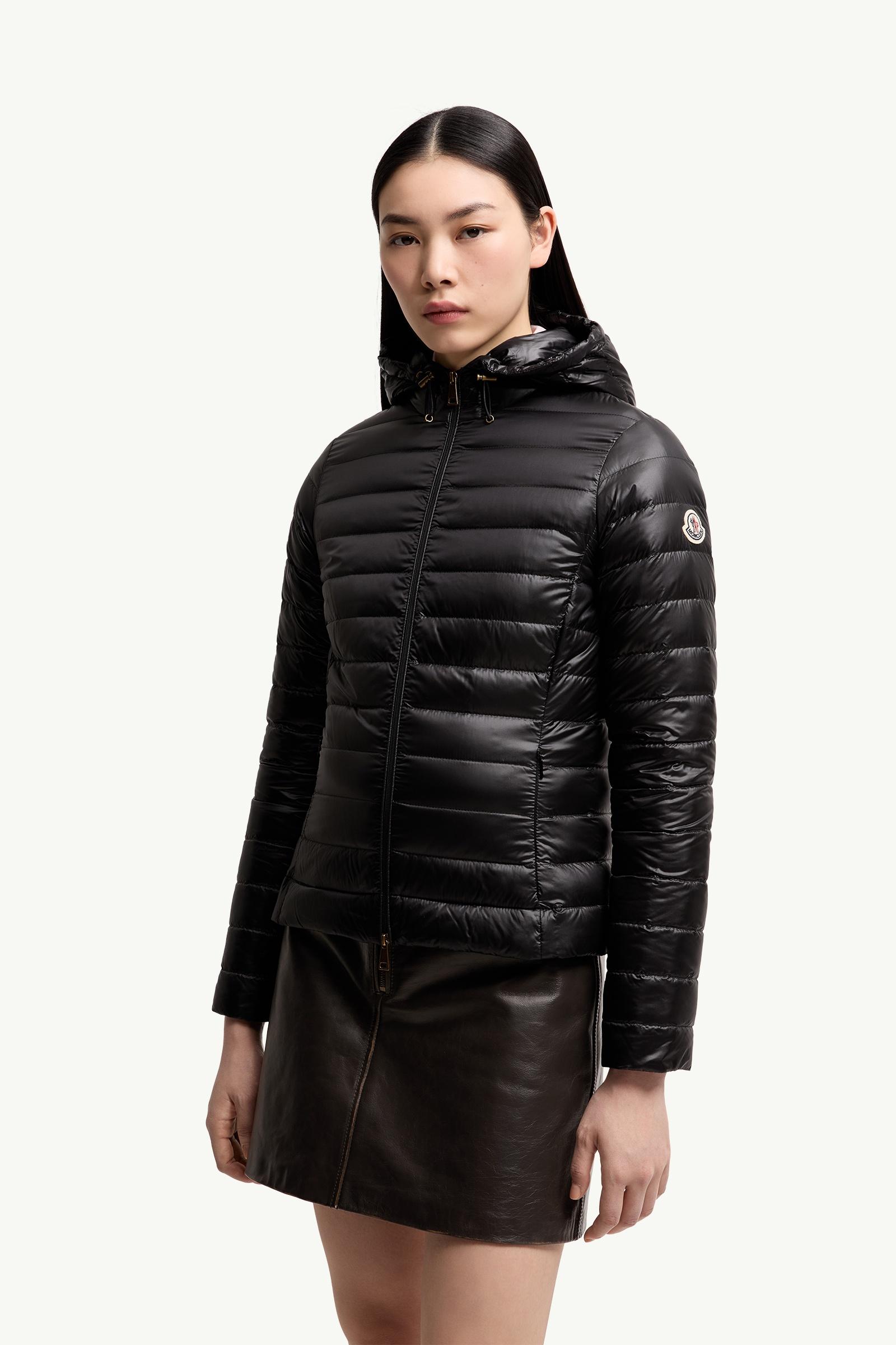 ブラック Igelhood ダウンジャケット : ショートダウンジャケット 向け