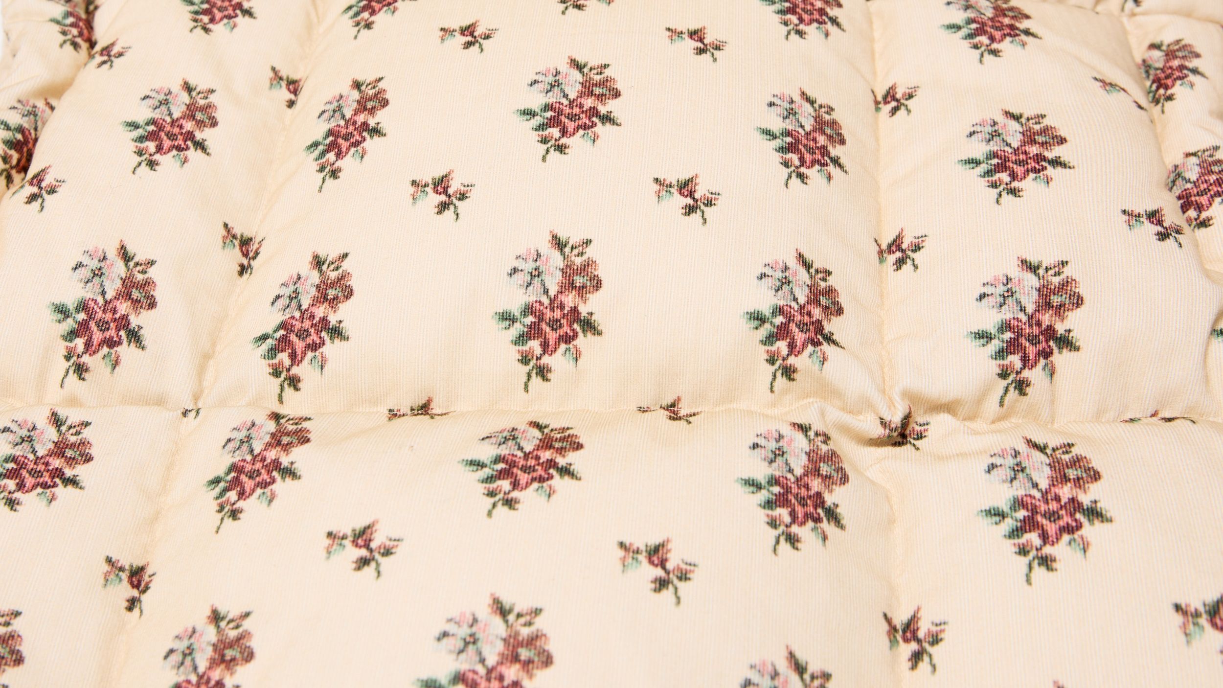 Slide 2 - Un motivo compuesto