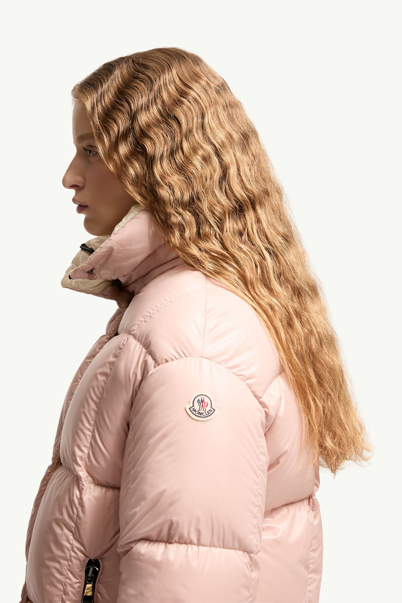 Parana女士连帽短款羽绒夹克外套 女士 浅粉色 Moncler 1