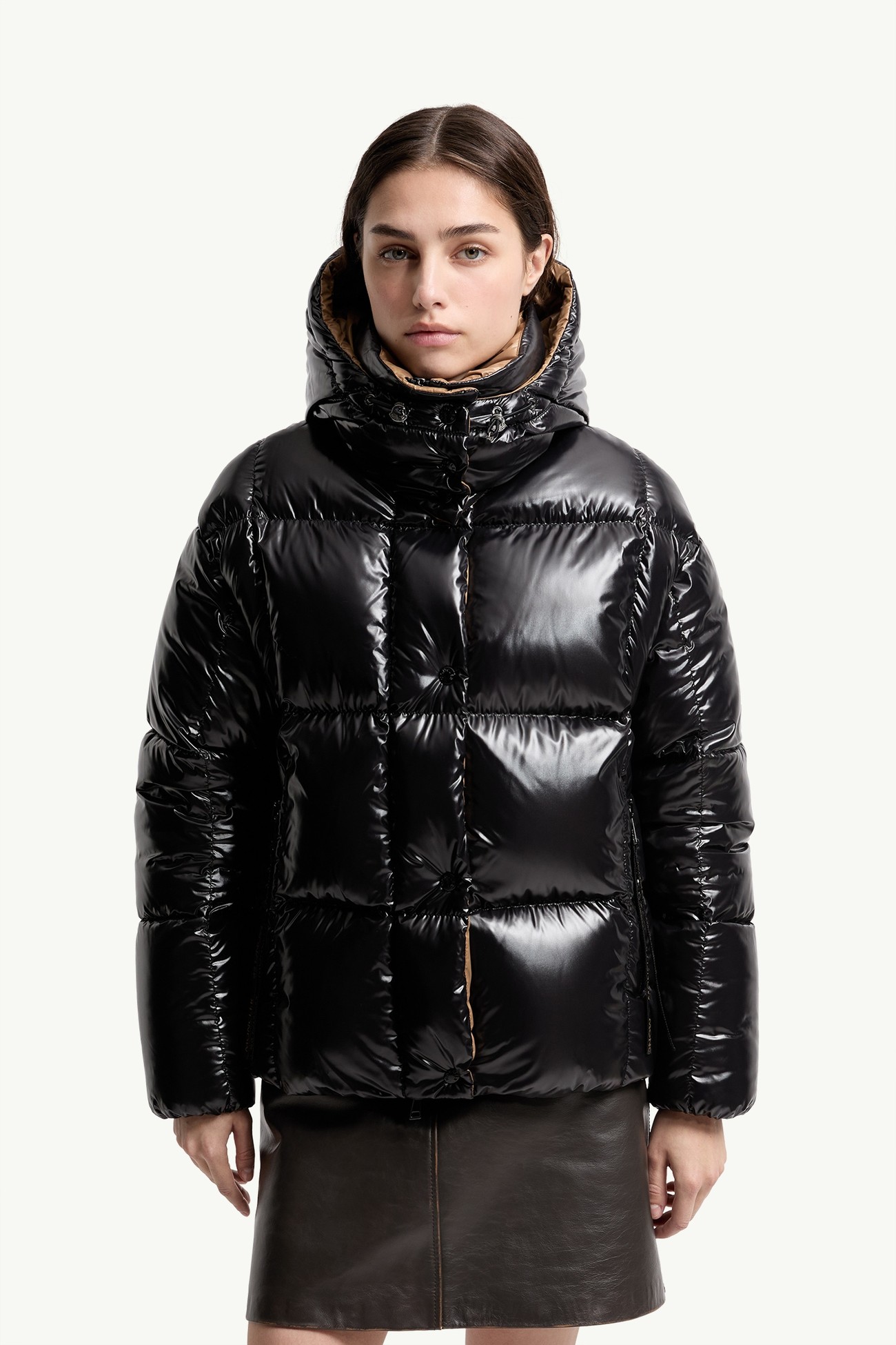 Parana Hooded Short Down Jacket Women Black Moncler 3