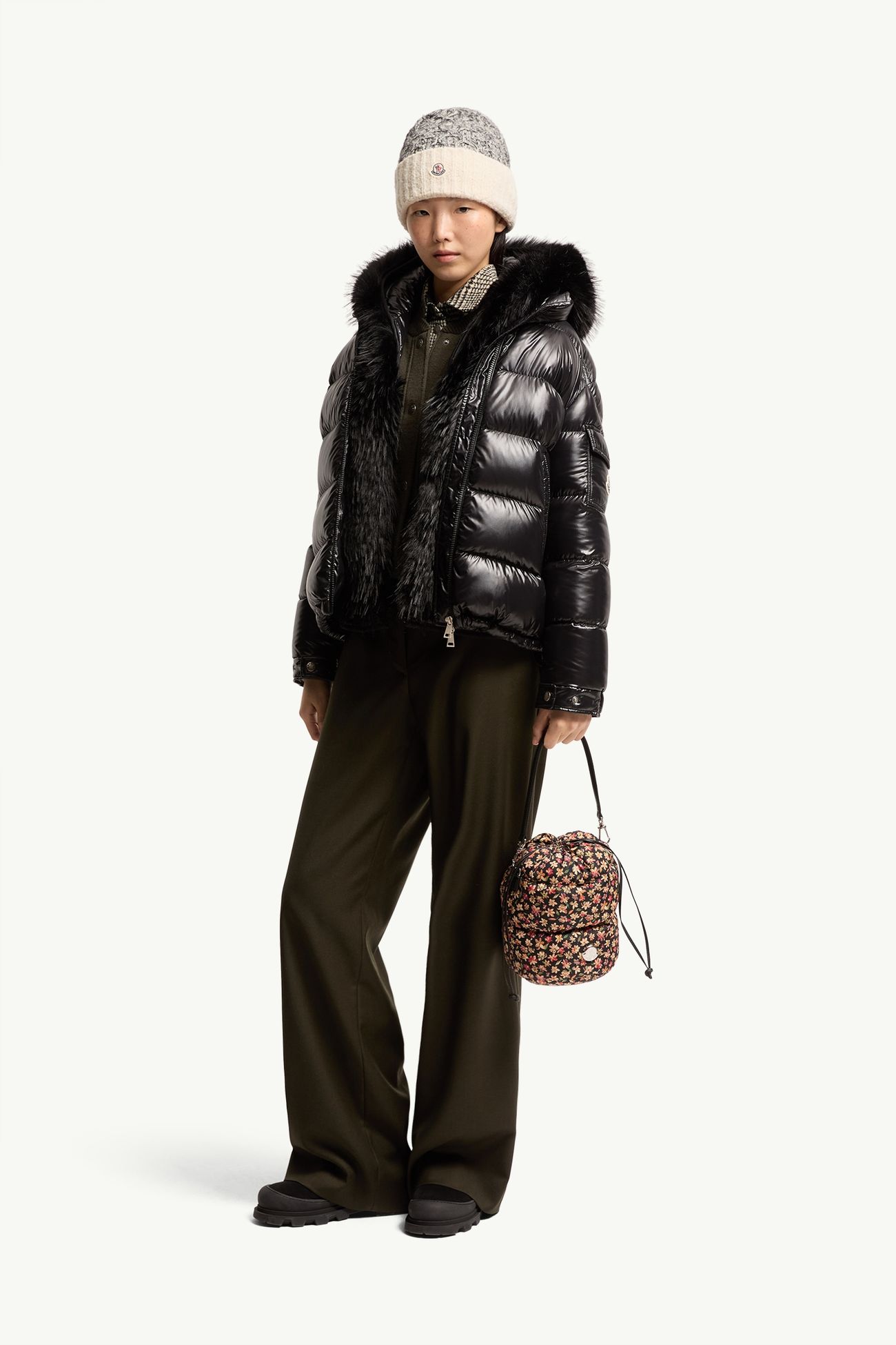 Hypolais kurze Daunenjacke mit Kapuze Damen Schwarz Moncler 0