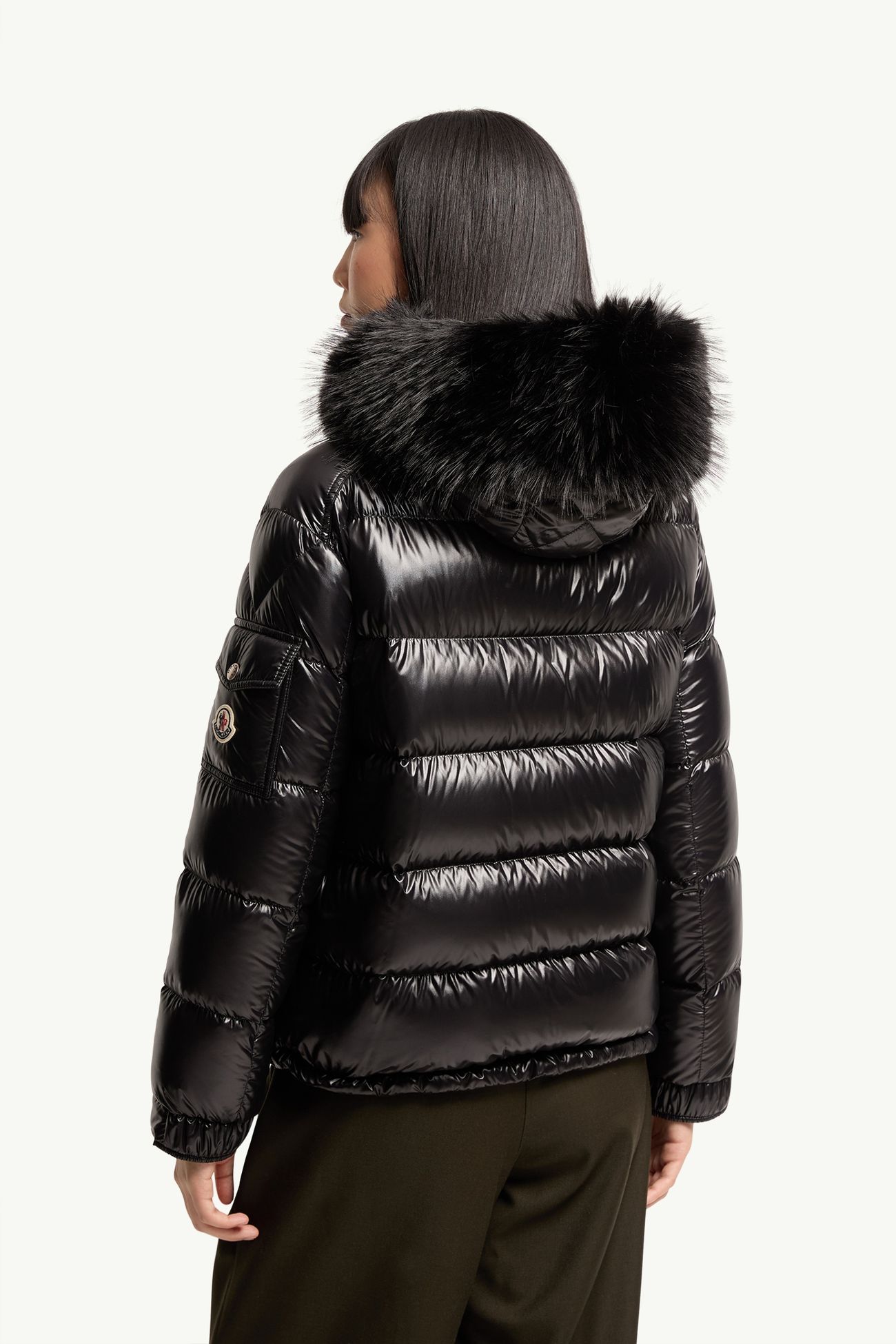Hypolais 후드 쇼트 다운 재킷 여성 블랙 Moncler 4