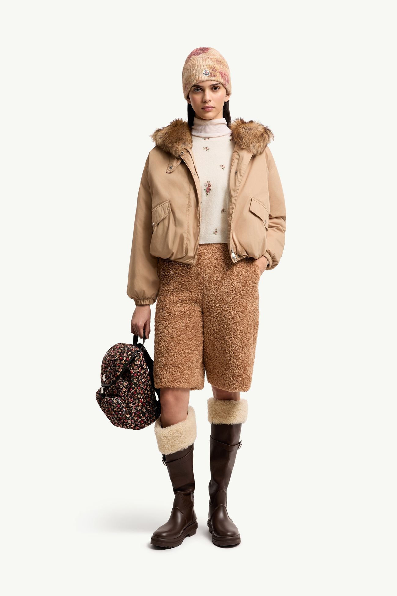 Cheveche Hooded Short Down Jacket Women Beige Moncler 0