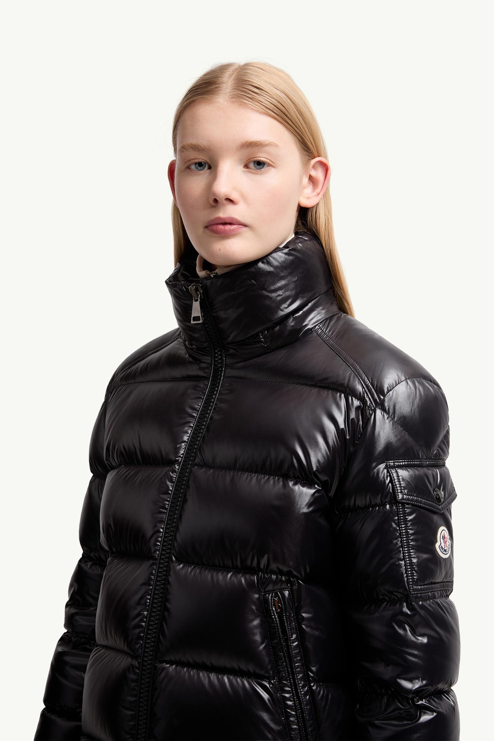 Black Maire Hooded Short Down Jacket - Short Down Jackets for