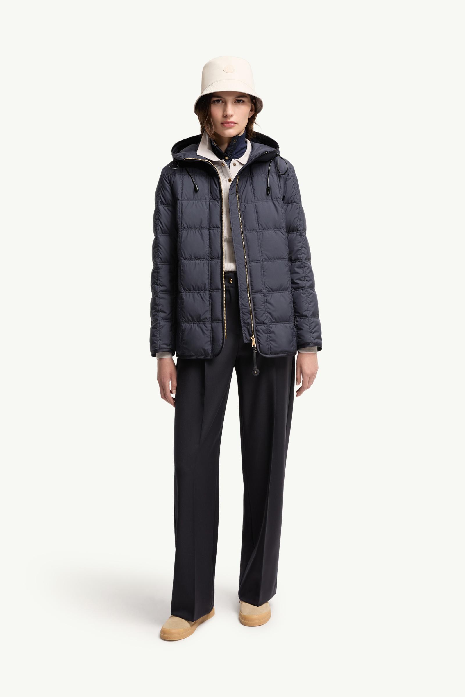 cygnet-hooded-short-down-