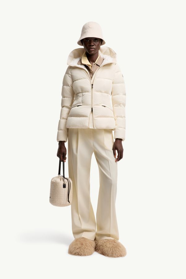 Plumífero corto con capucha Avoce Mujer Blanco Marfil Moncler 0