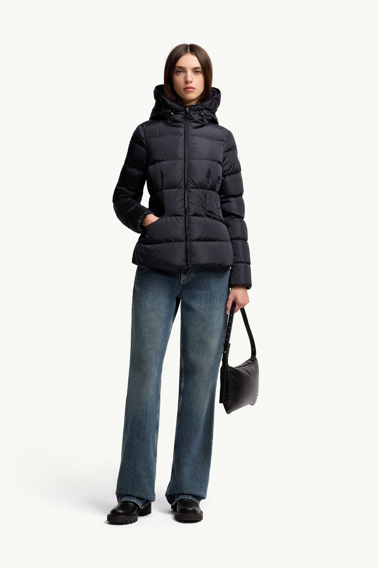 Avoce女士连帽短款羽绒夹克外套 女士 午夜蓝 Moncler 0