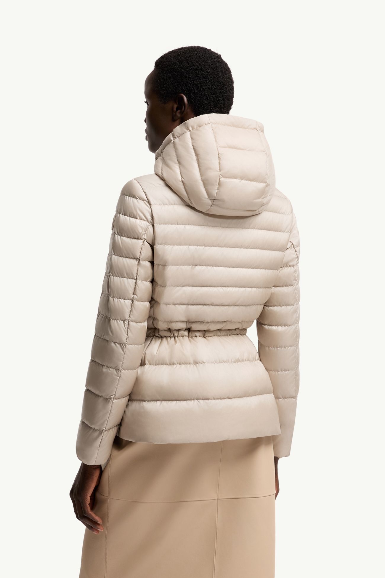 Raies 후드 쇼트 다운 재킷 여성 라이트 베이지 Moncler 4