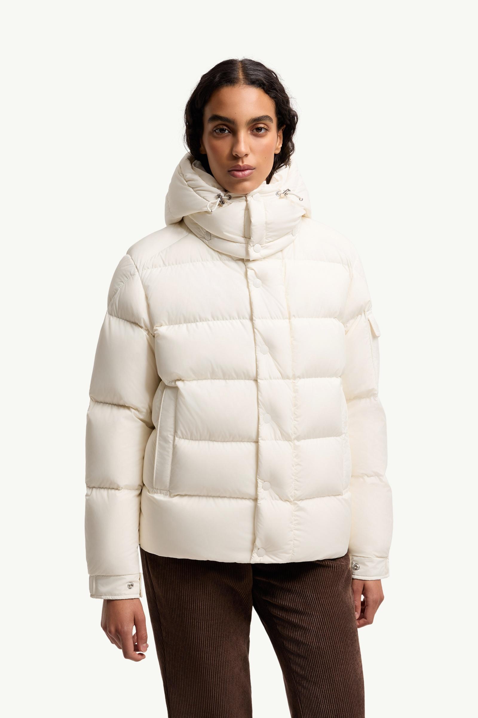ホワイト Moncler Maya 70ショートダウンジャケット : ショートダウン