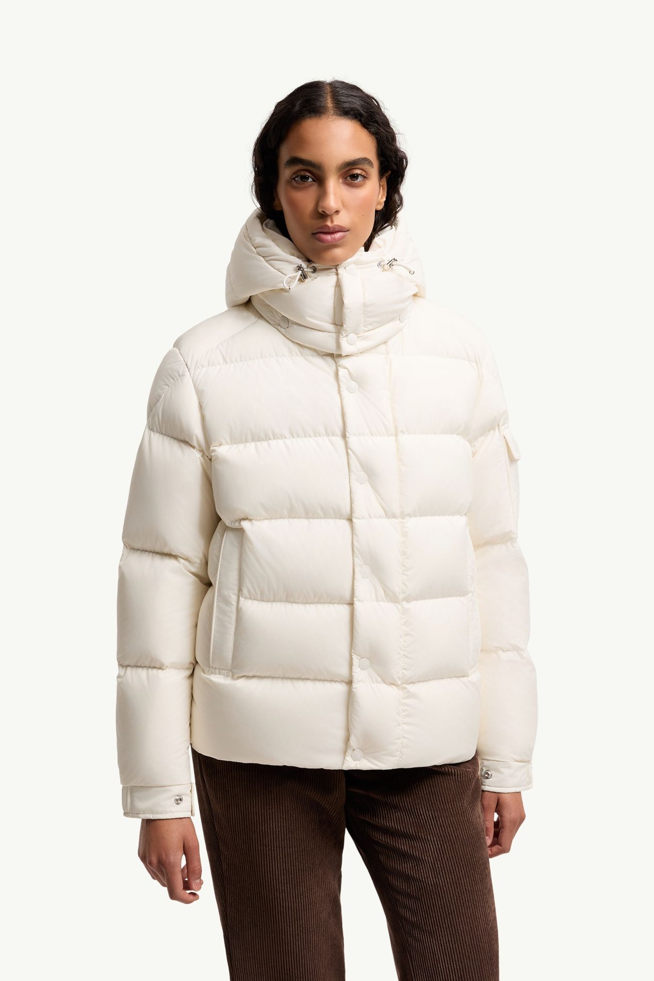 Moncler Maya 70女士连帽短款羽绒夹克外套 女士 白色 Moncler 3