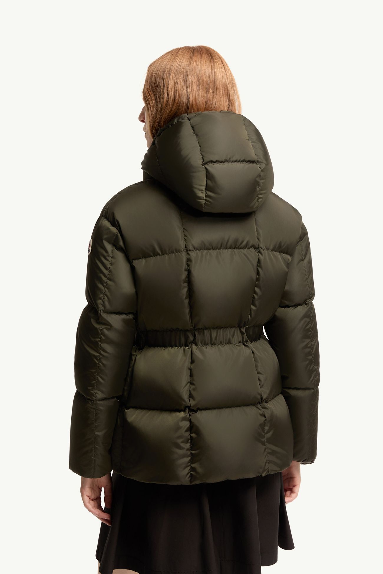 Doudoune courte à capuche Agneux Femmes Vert Foncé Moncler 4