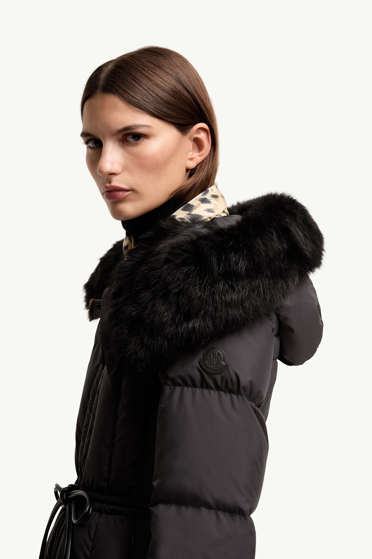 Solennel ショートダウンパーカー レディース ブラック Moncler 1