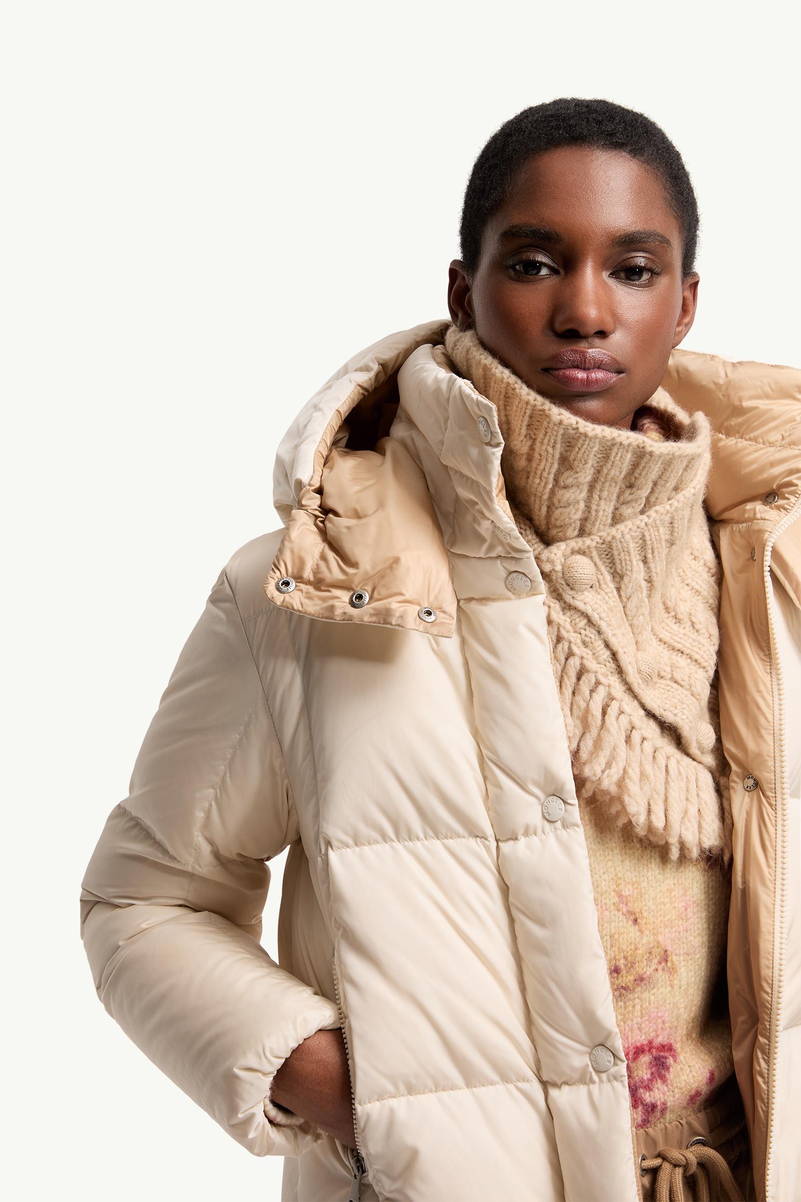 White Ivory Castelnew Hooded Down Jacket - Short Down Jackets for