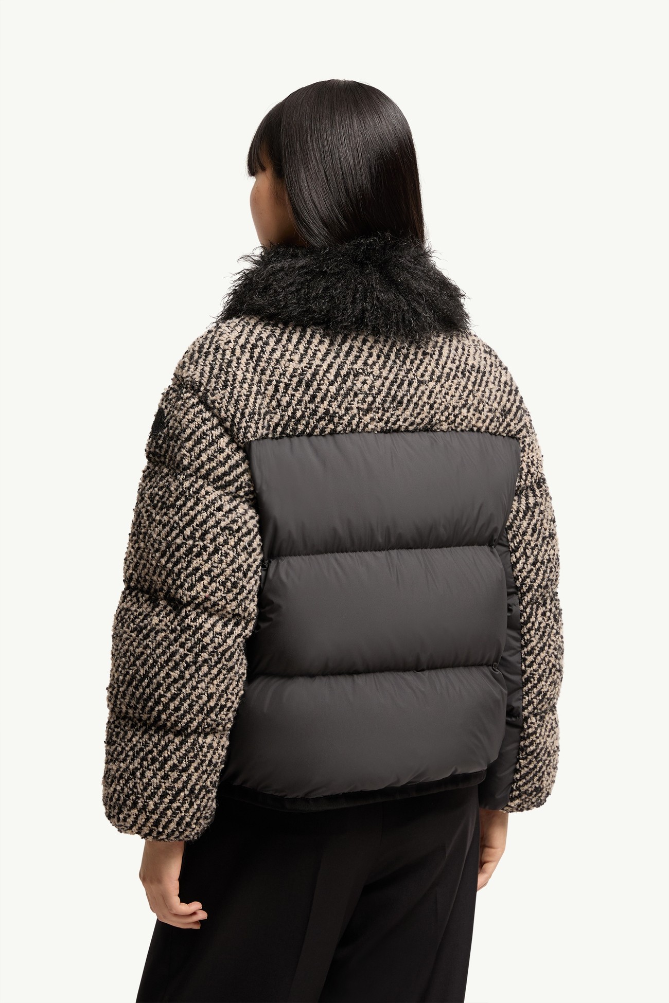 Dynamique Bouclé Short Down Jacket Women Dark Grey Moncler 4