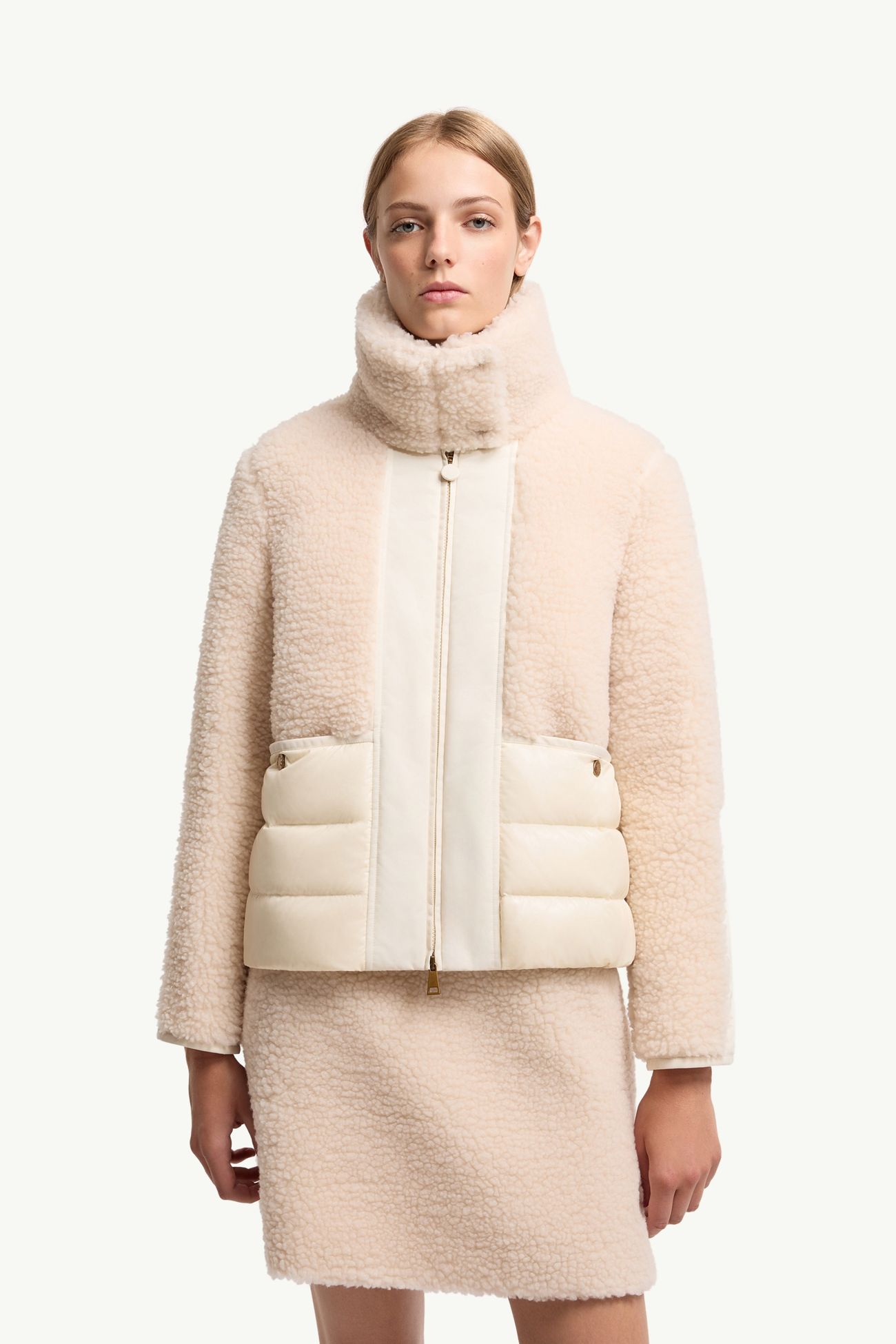 Doudoune courte à capuche en teddy Glorieux Femmes Blanc Ivoire Moncler 3