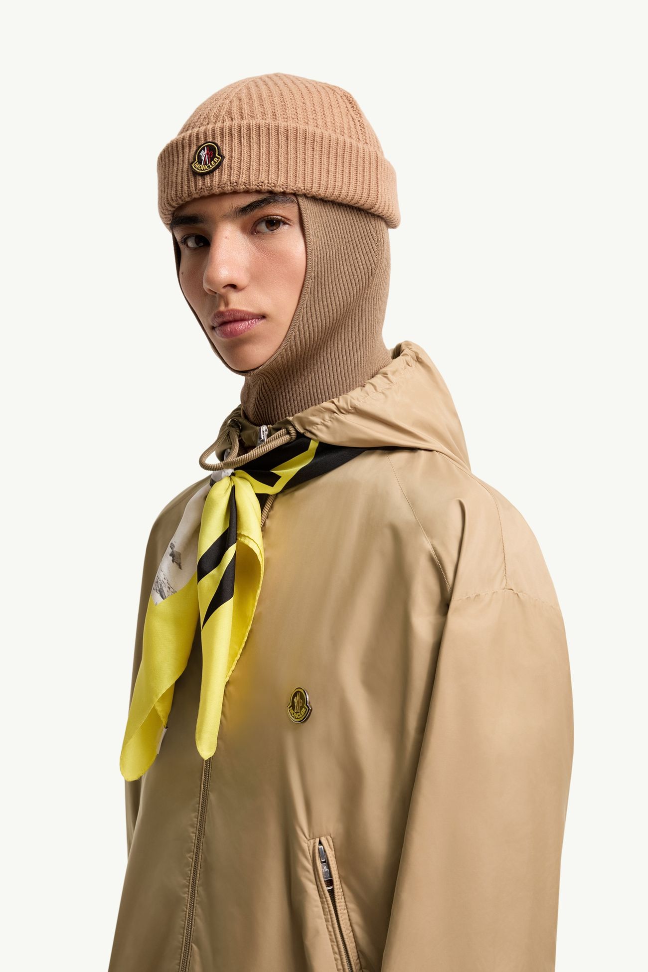 후드 윈드브레이커 여성 베이지 Moncler 1