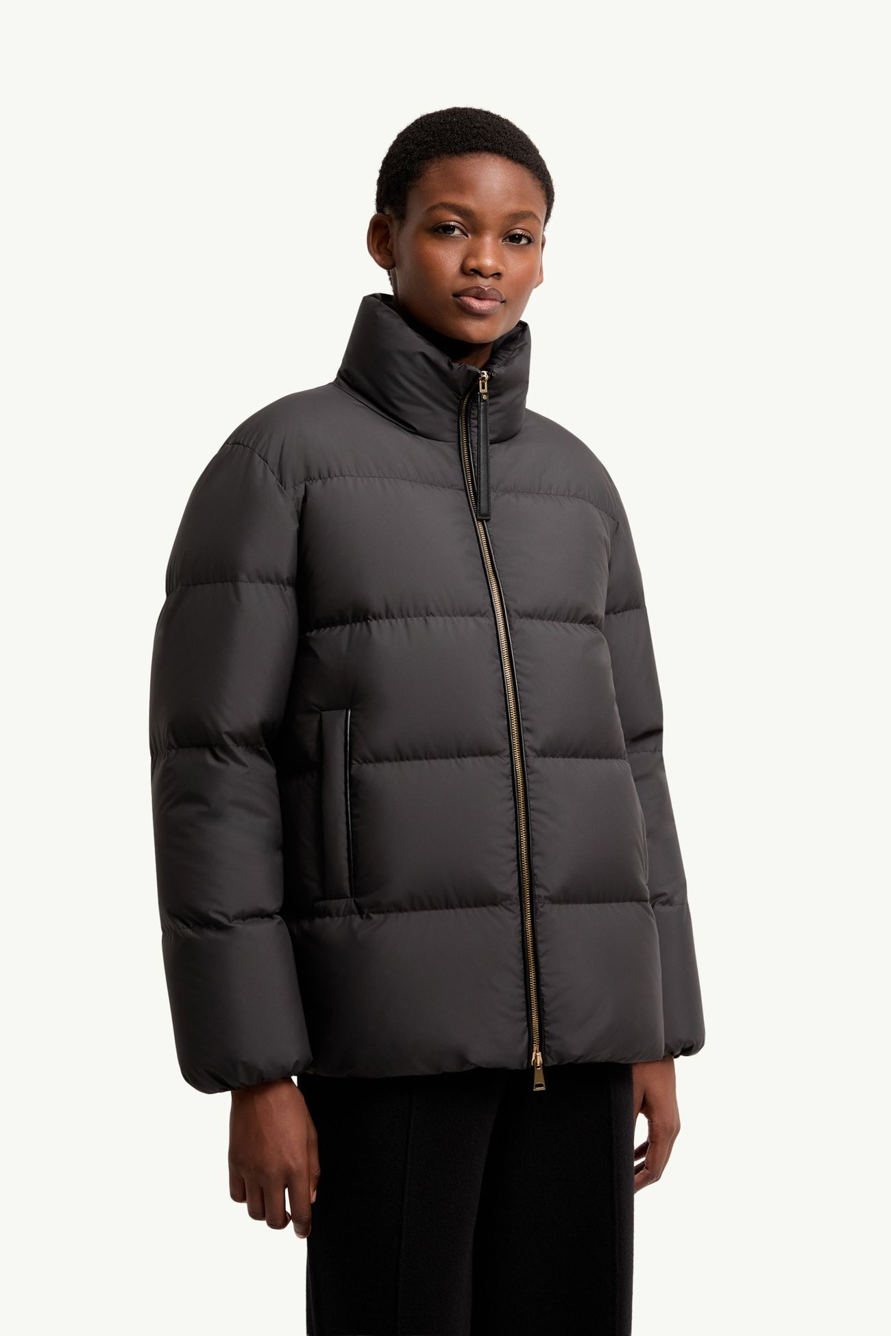 Vivantesse Short Down Jacket Women Black Moncler 3
