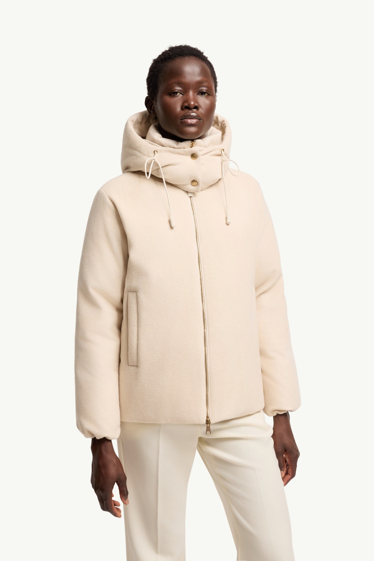 Piumino corto Vivante in lana e cashmere con cappuccio Donna Beige Chiaro Moncler 3