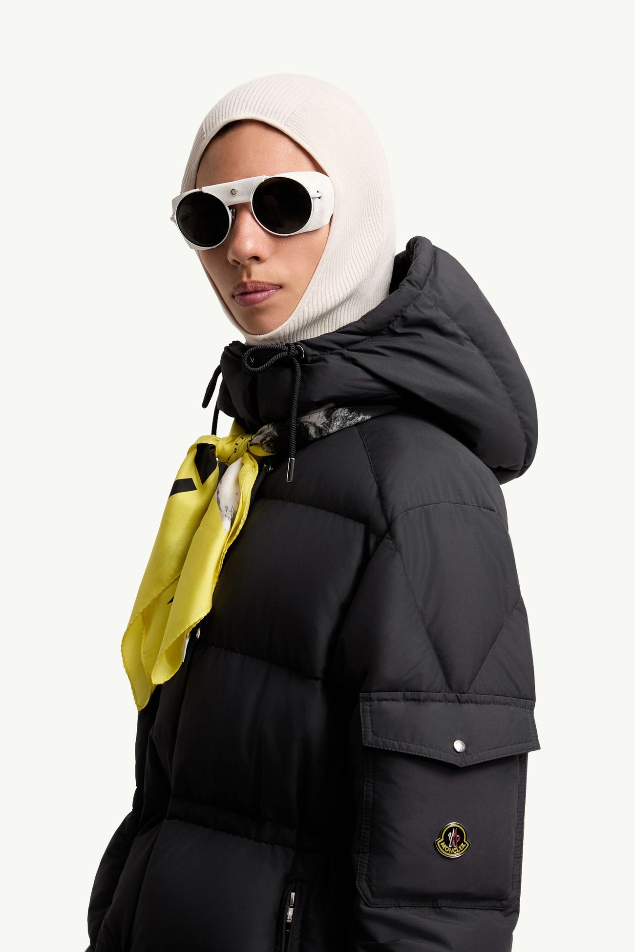 Doudoune courte à capuche Himalaya Femmes Bleu foncé Moncler 1