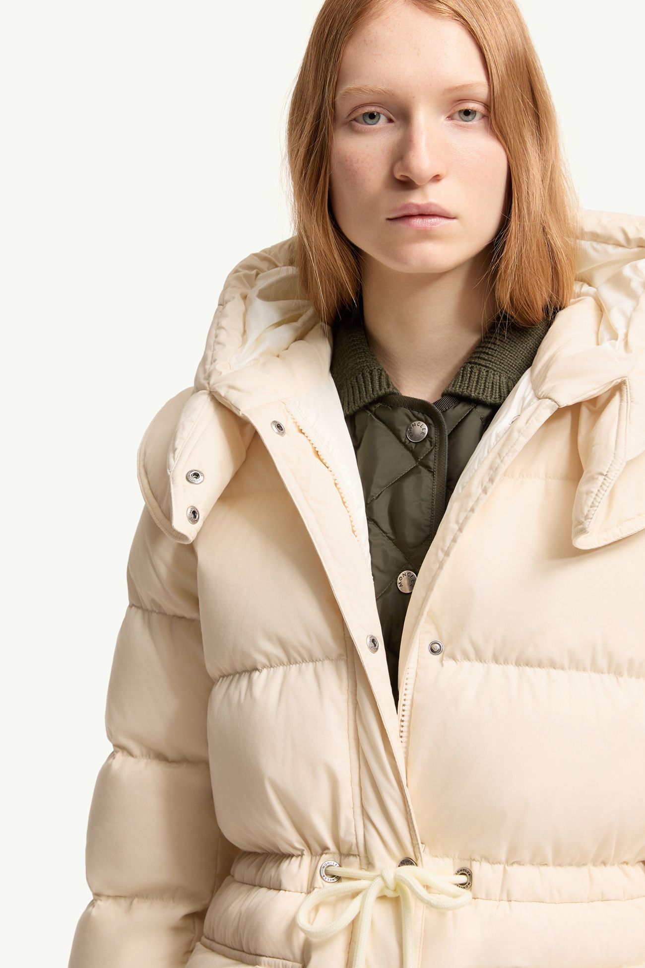 Pic 후드 롱 다운 재킷 여성 화이트 아이보리 Moncler 6