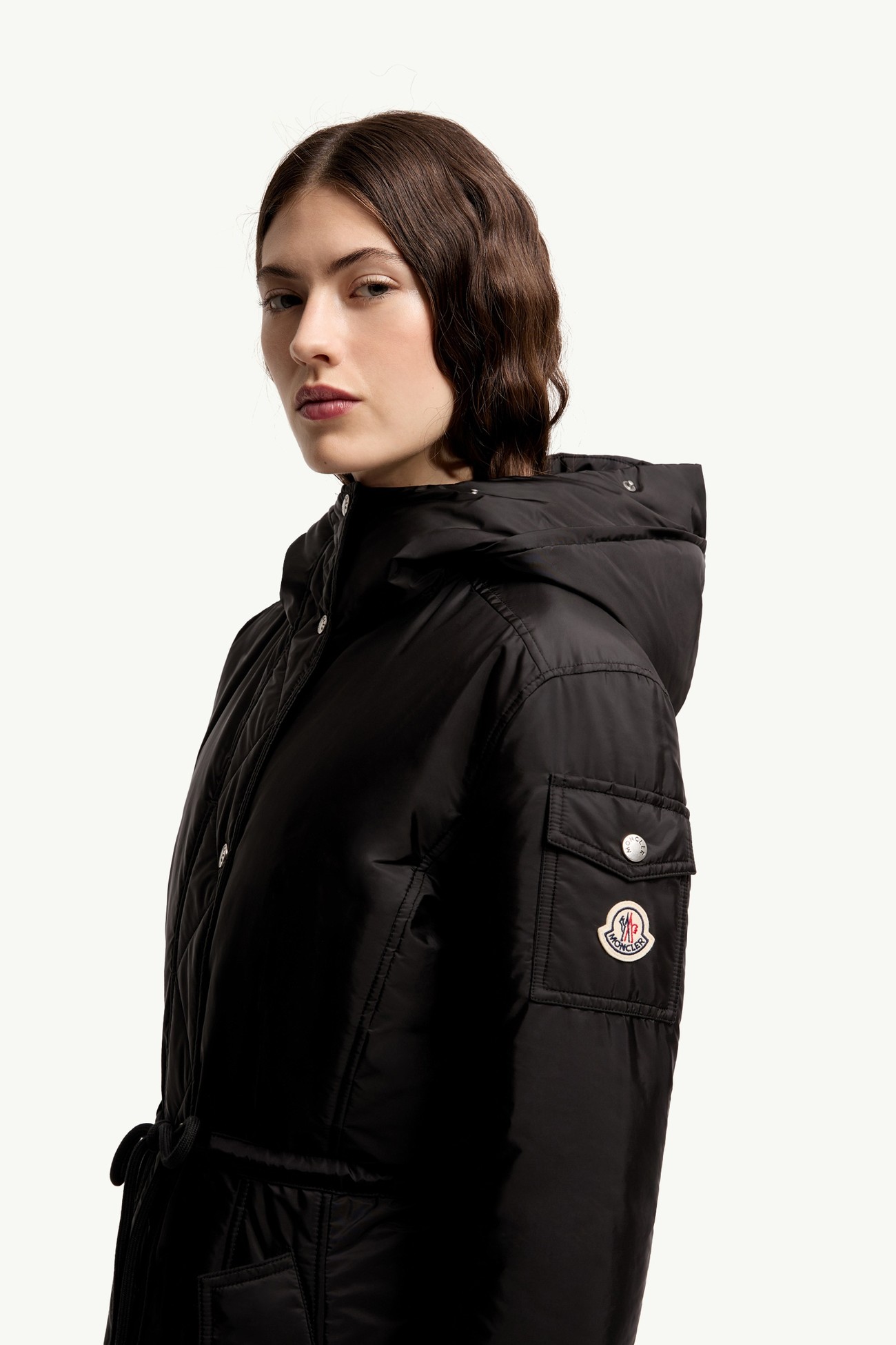 Moustique女士连帽羊毛皮饰边长款羽绒派克大衣 女士 黑色 Moncler 1