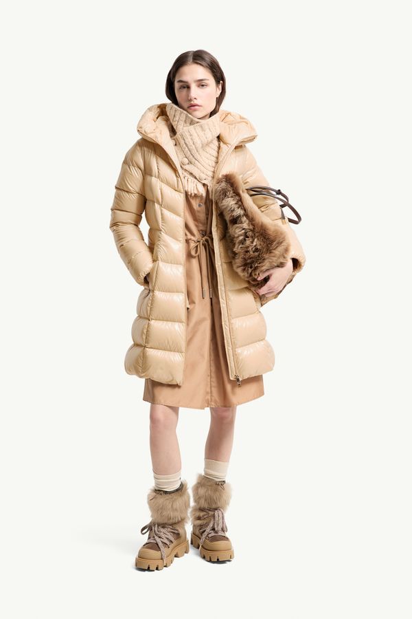 Plumífero de largo medio con capucha Marusse Mujer Beige Claro Moncler 0