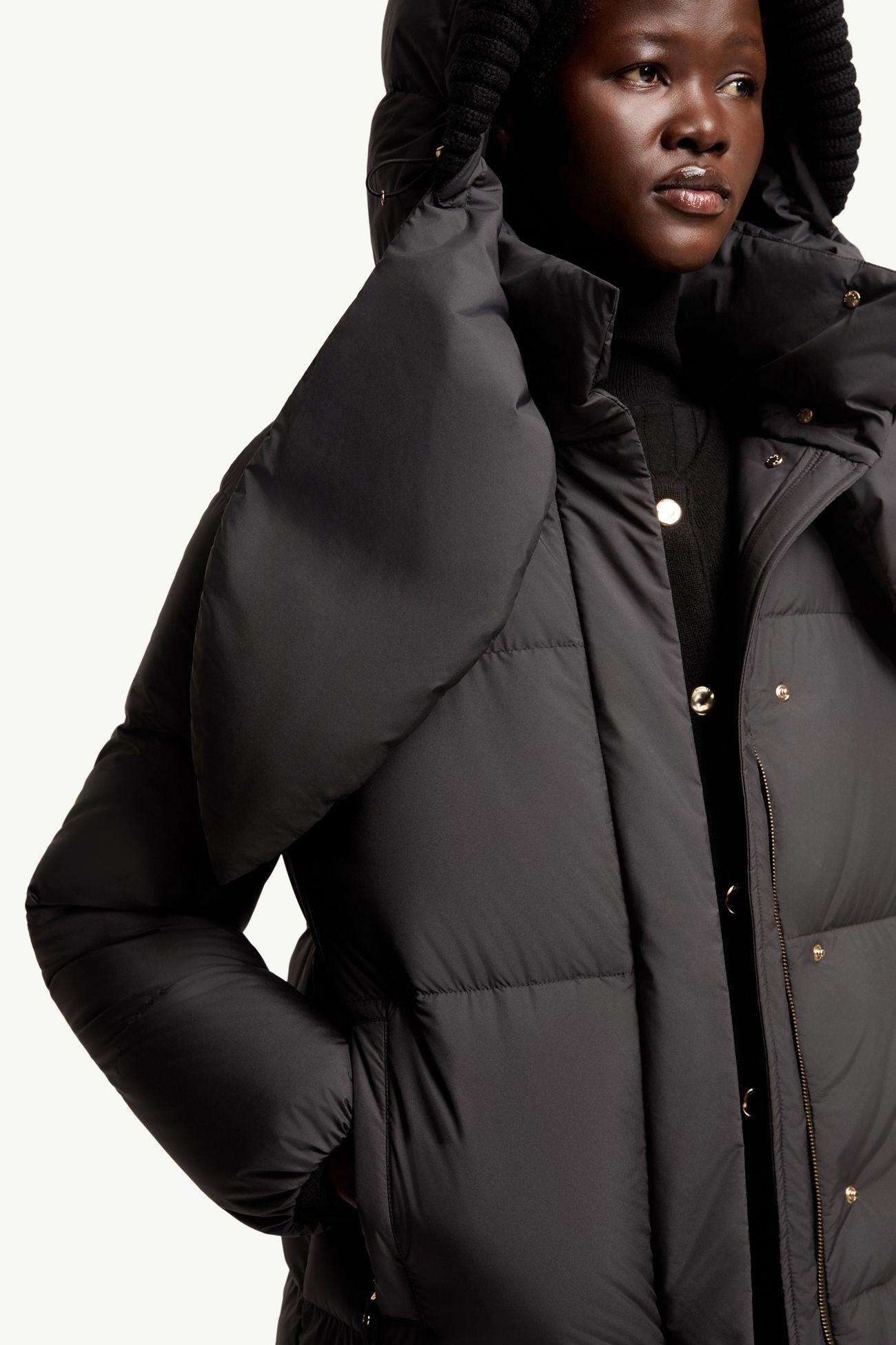 Ornement lange Daunenjacke mit Kapuze Damen Schwarz Moncler 6