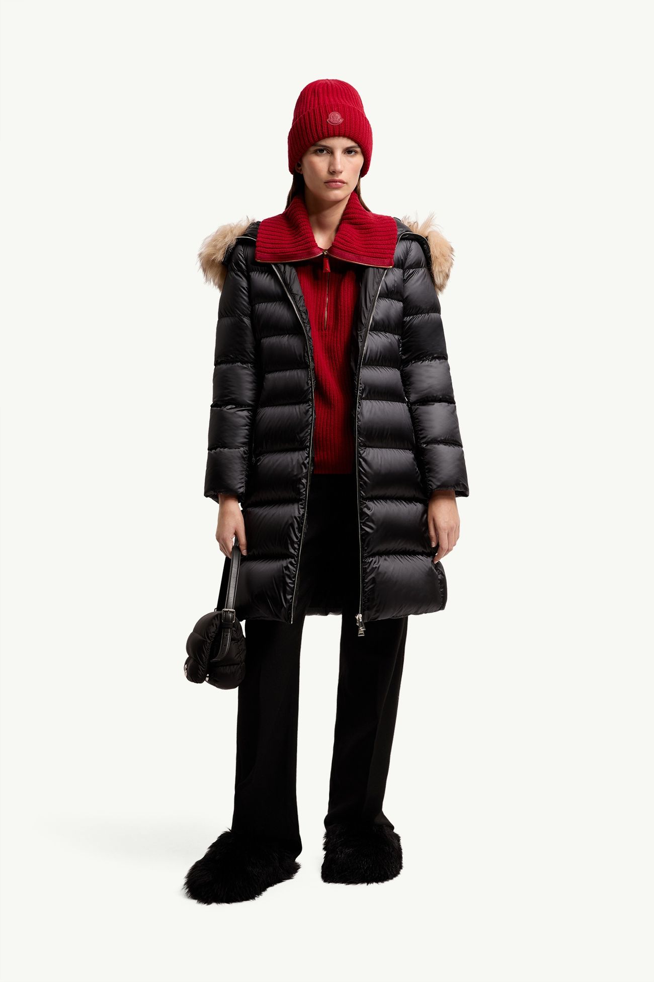 Doudoune longue à capuche et bordure en shearling Leersies Femmes Noir Moncler 0