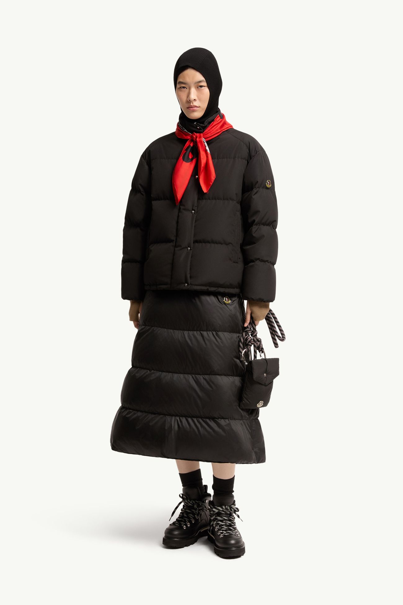 Falda midi reversible acolchada de sarga de lana Mujer Negro Moncler 0