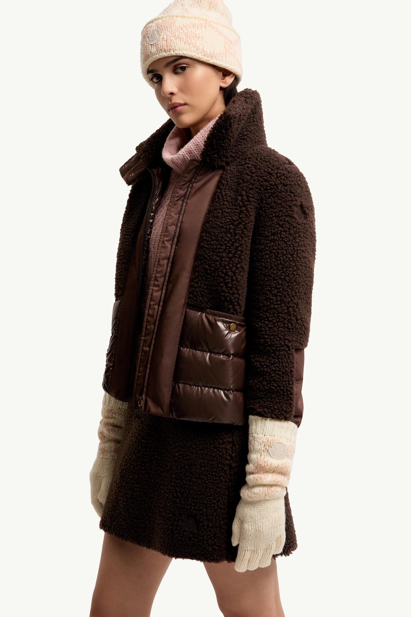 White Ivory Jacquard Knit Gloves - Scarves & Gloves for Women