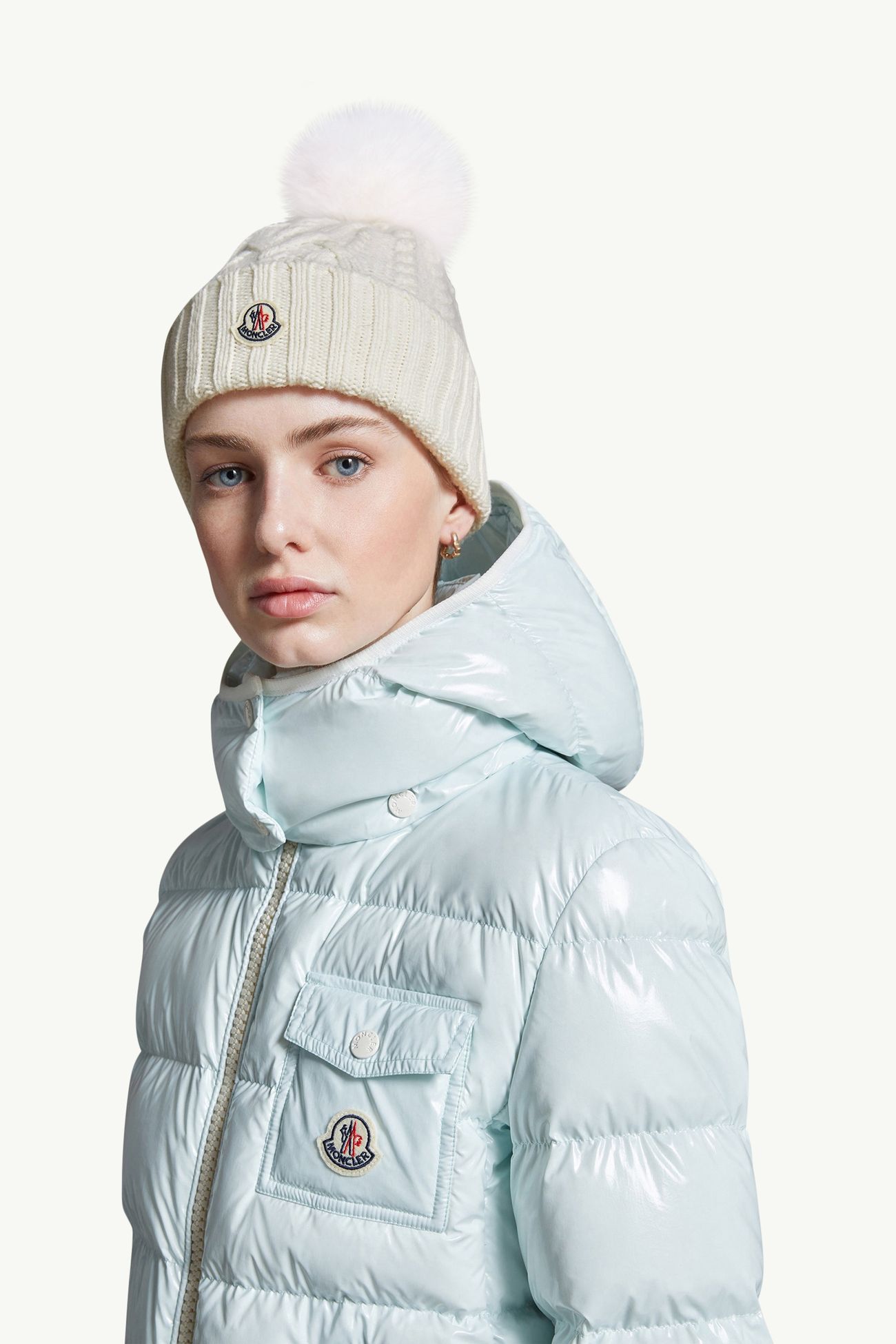 Berretto in misto lana e cashmere con pon pon Donna Bianco Ottico Moncler 1