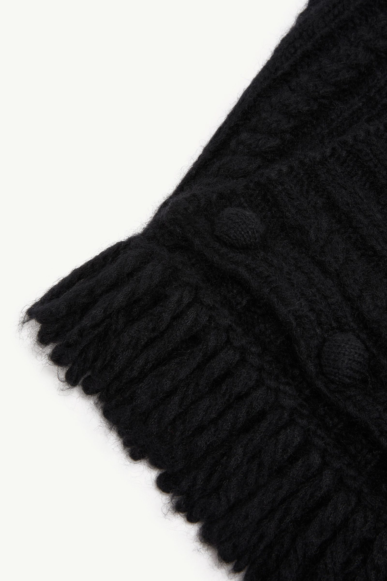 MONCLER マフラー 黒　モンクレール ブラック マフラー : ストール＆グローブ 向けの レディース