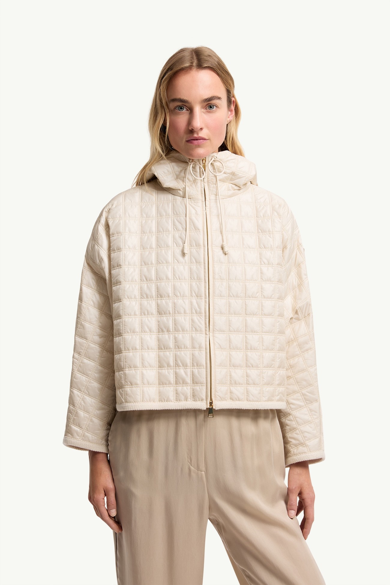 Hooded Square-Quilted Padded Cape Women White Ivory Moncler 3
