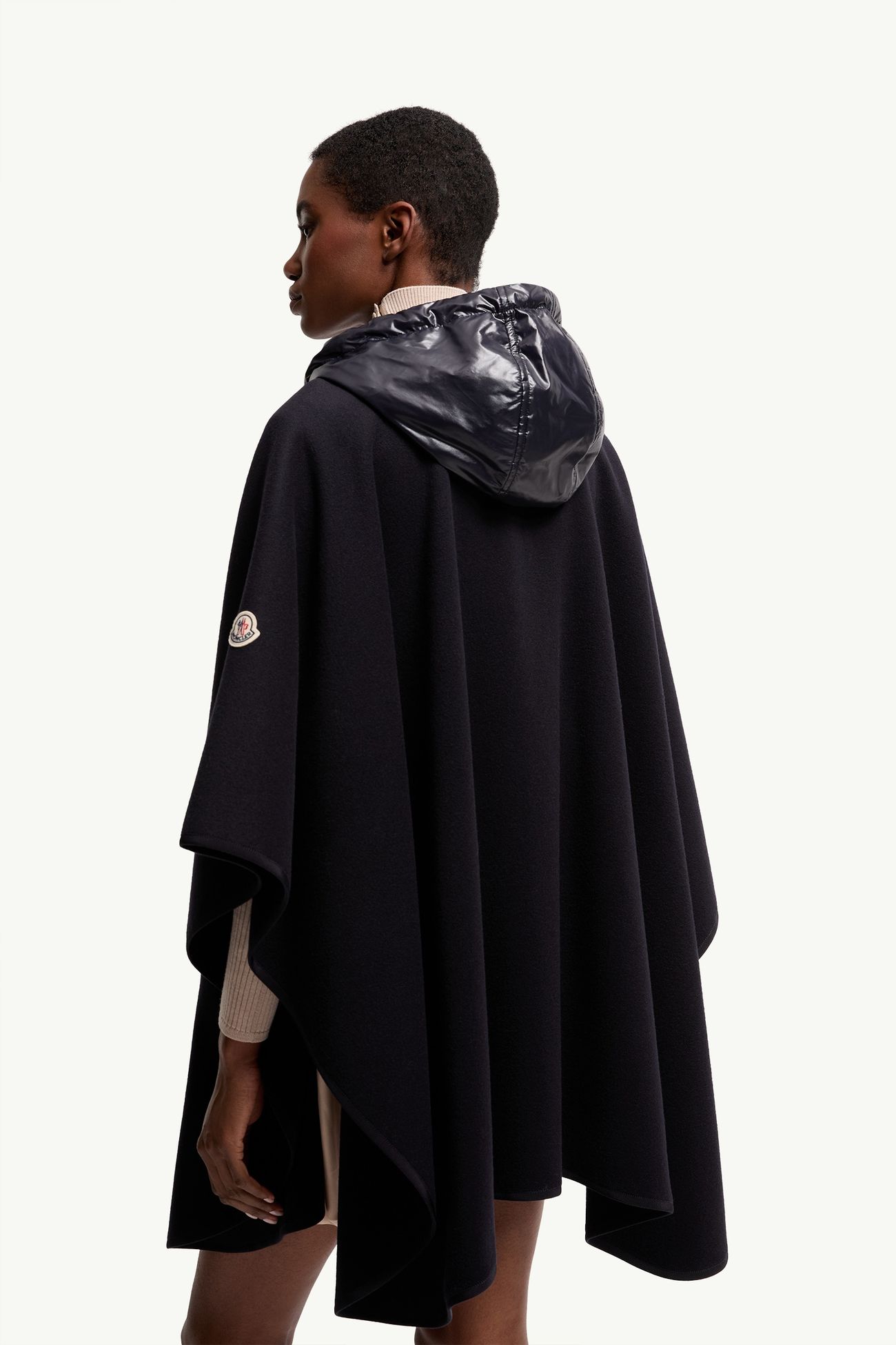 Cape matelassée en laine mélangée Femmes Bleu foncé Moncler 4