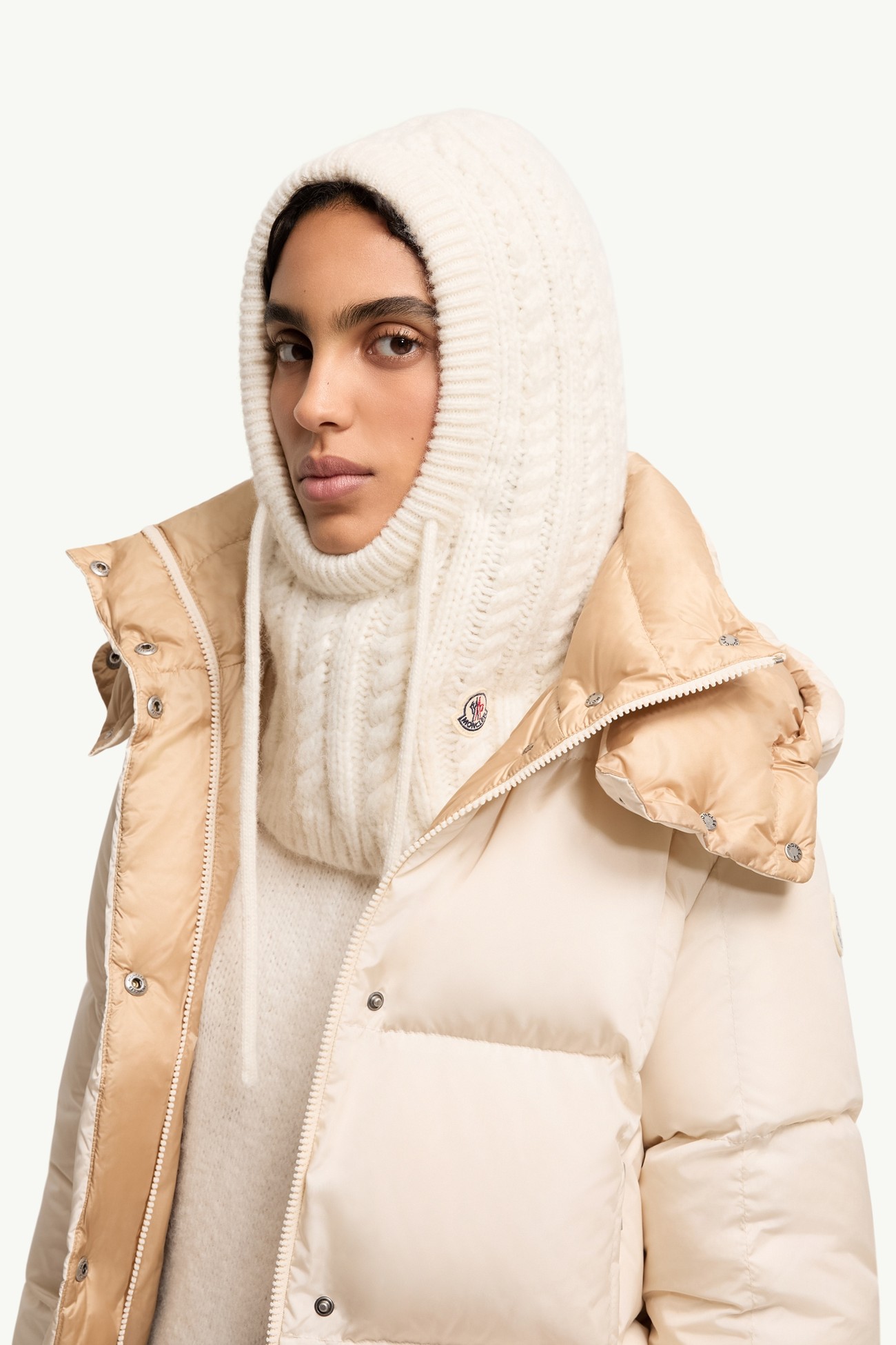 케이블 니트 알파카 혼방 발라클라바 여성 화이트 Moncler 1