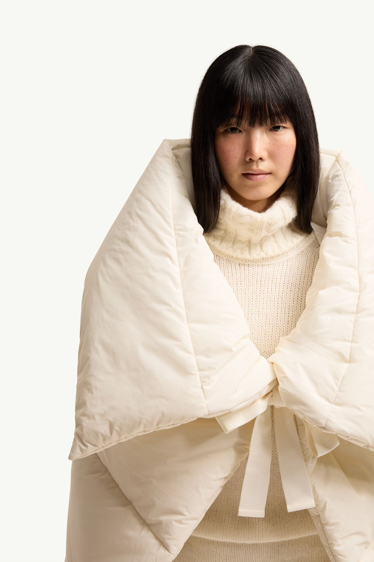 Taffeta Padded Cape Women White Moncler 6