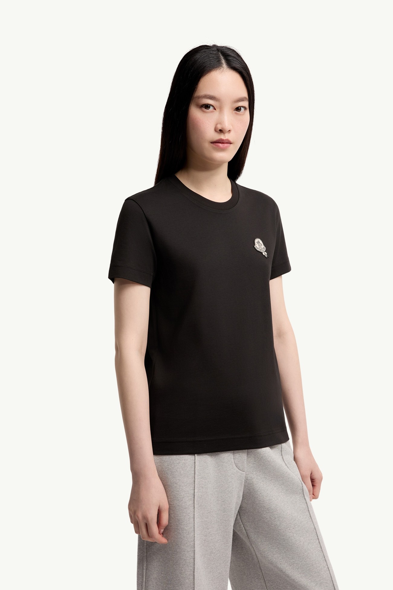 T-Shirt aus Baumwolle mit Logo-Aufnäher Damen Schwarz Moncler 3