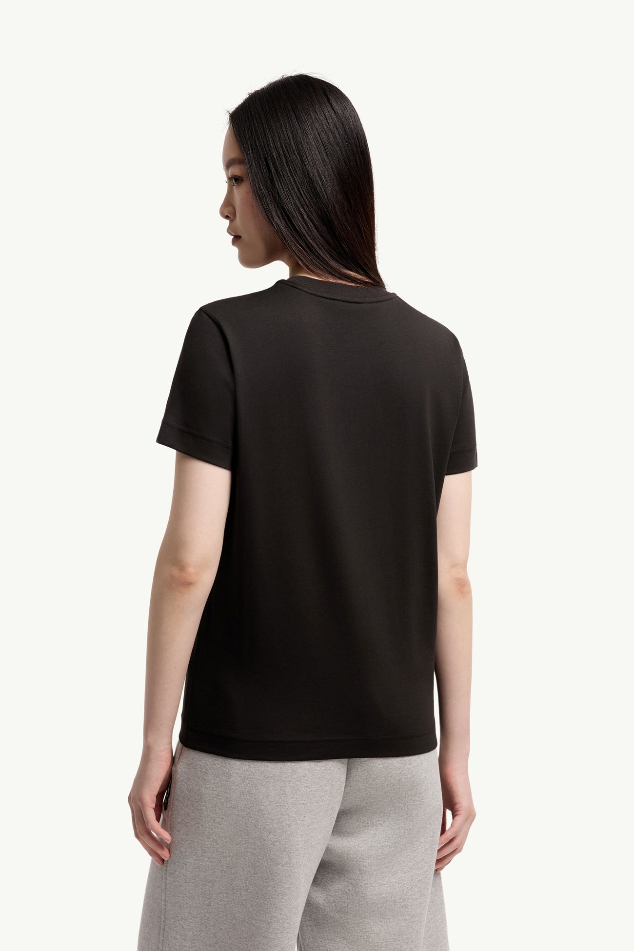T-Shirt aus Baumwolle mit Logo-Aufnäher Damen Schwarz Moncler 4
