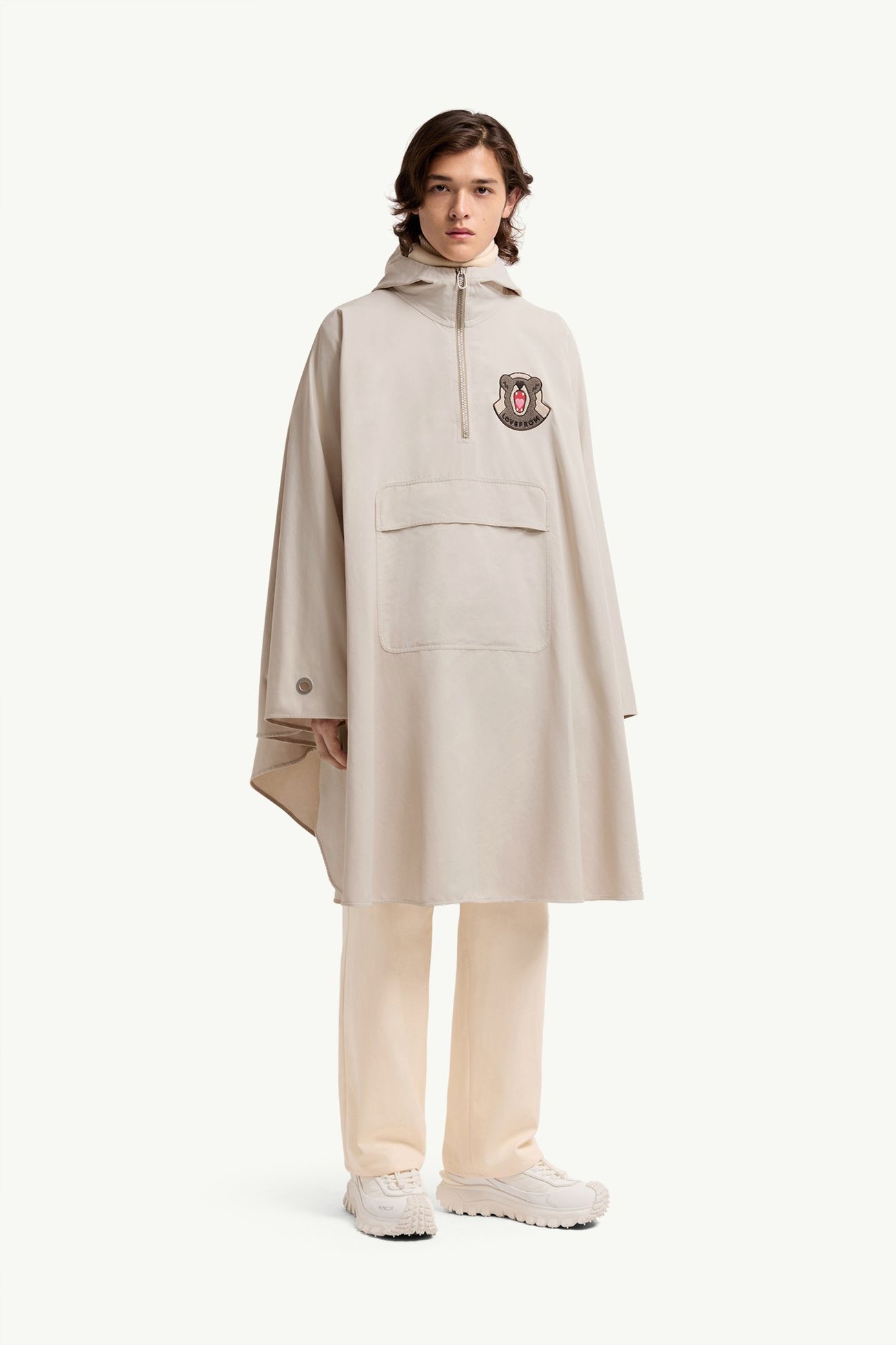LoveFrom, MONCLER Poncho Genderneutral Hellbeige Moncler 5
