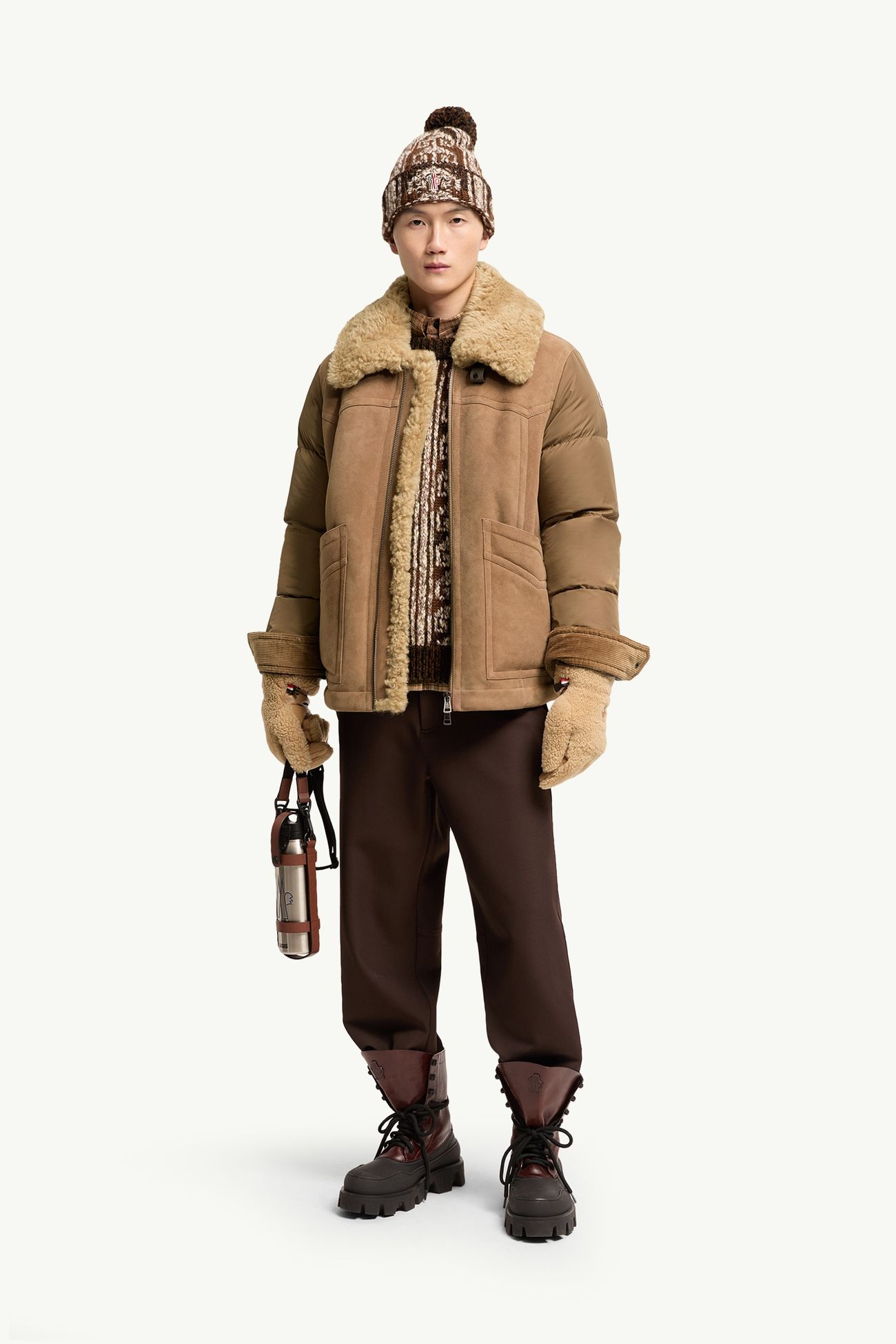 Kurze Daunenjacke mit Wildleder-Shearling-Besatz Herren Camel-Beige Moncler 0