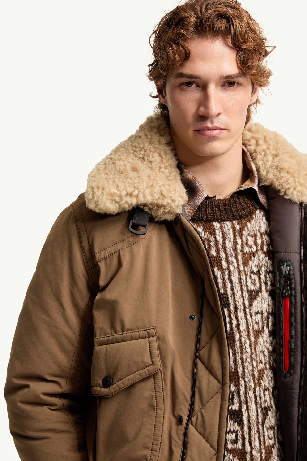 Alpental Daunen-Bomberjacke mit Shearling-Besatz Herren Camel-Beige Moncler 5