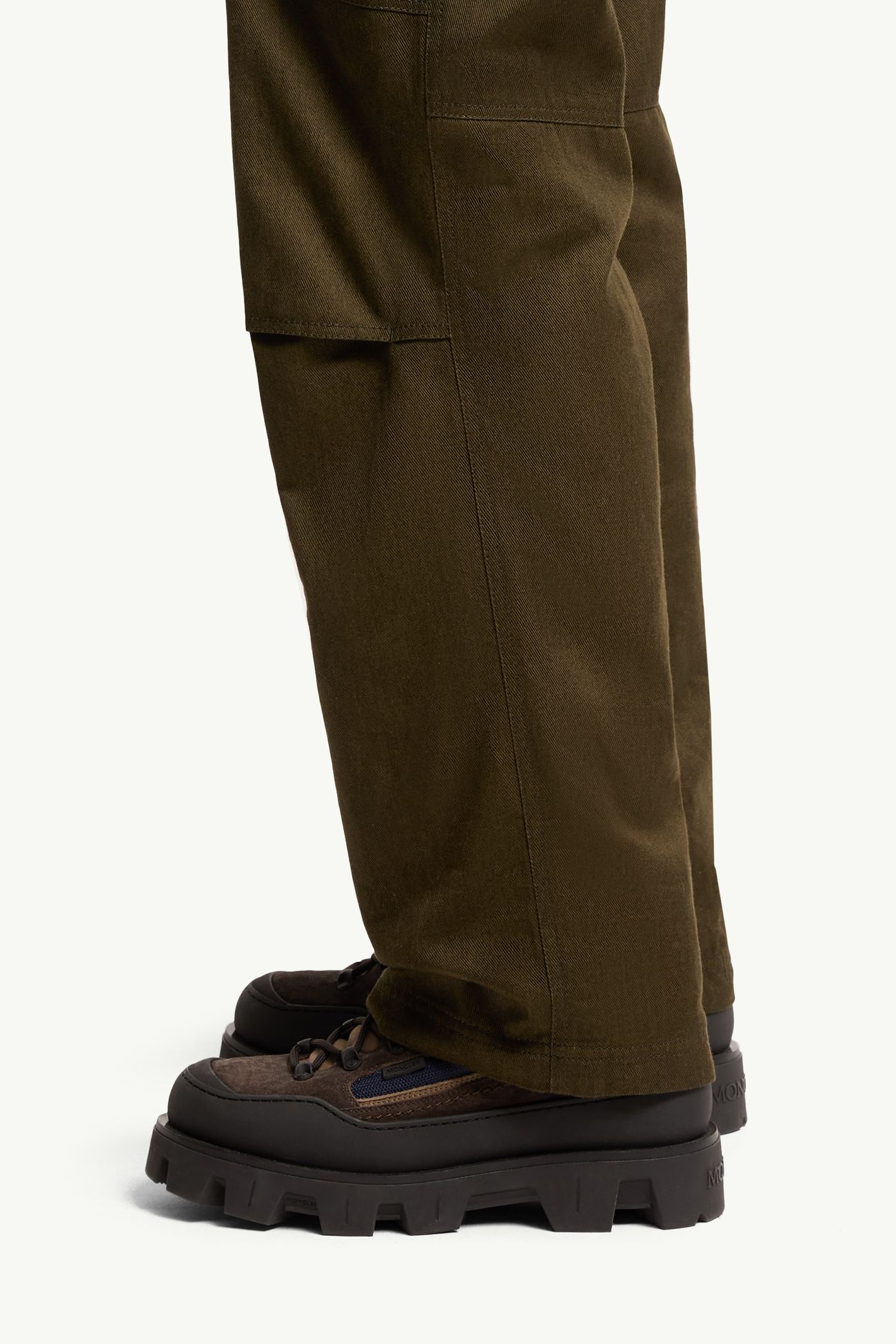 Straight Leg Cotton Trousers Men Olive Green Moncler 1